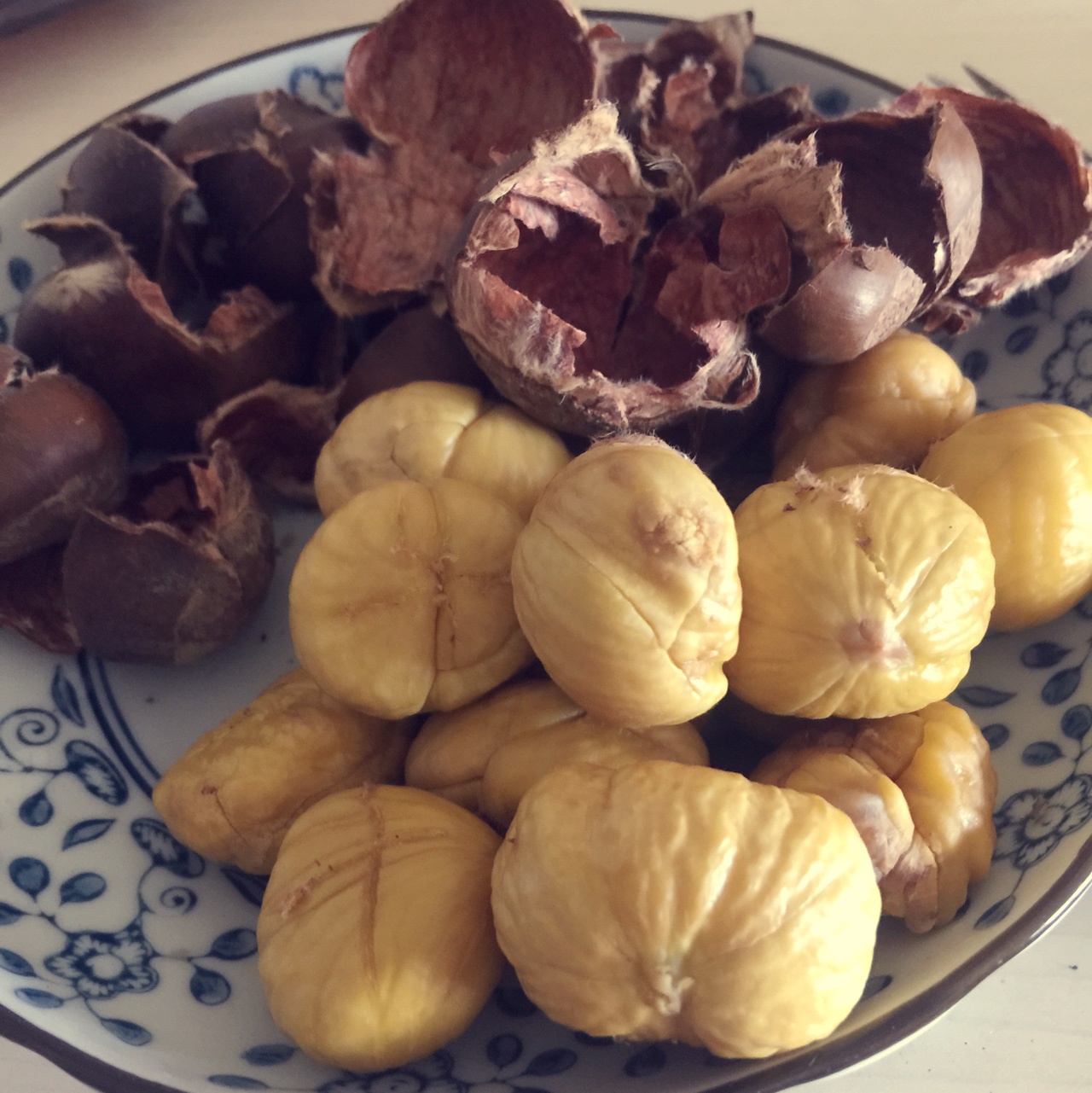 超级省事儿快速剥栗子皮