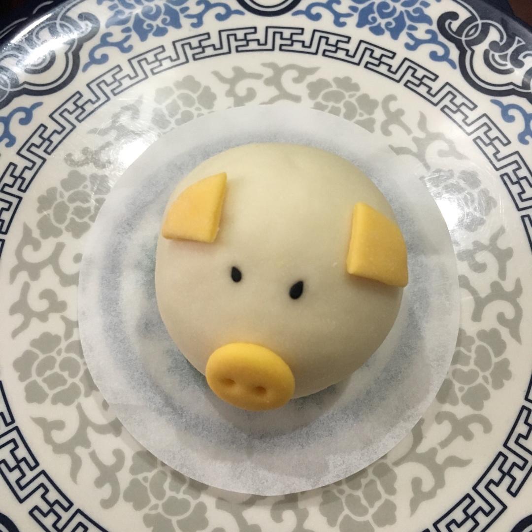 小猪豆沙包