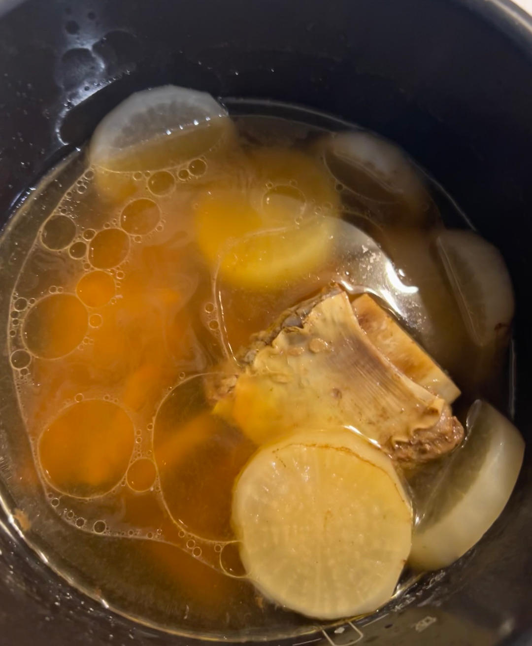 萝卜牛肋排汤（英国留子自用菜谱）的做法