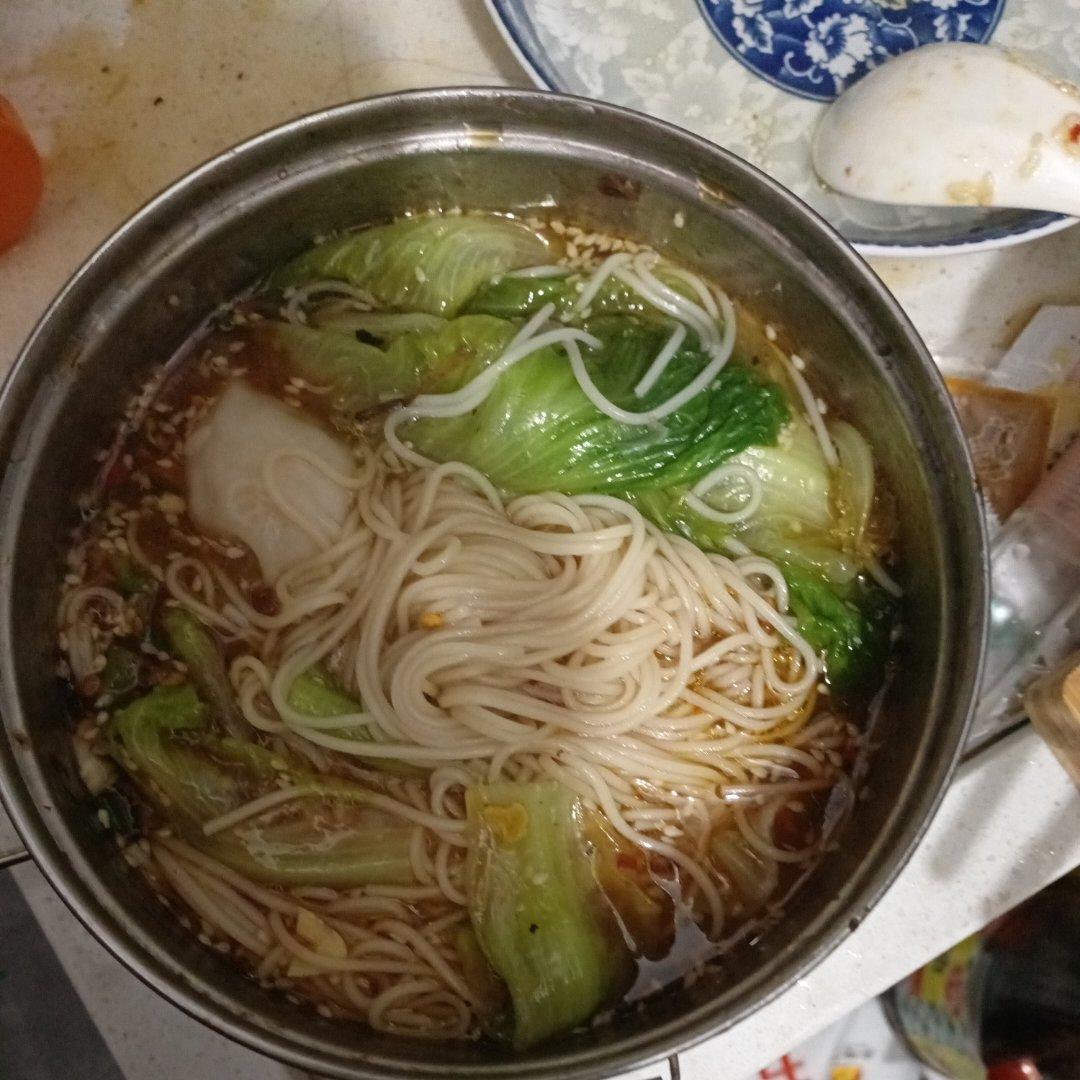 酸汤面