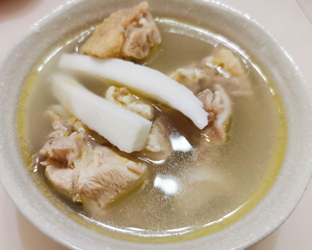 椰子煲鸡汤