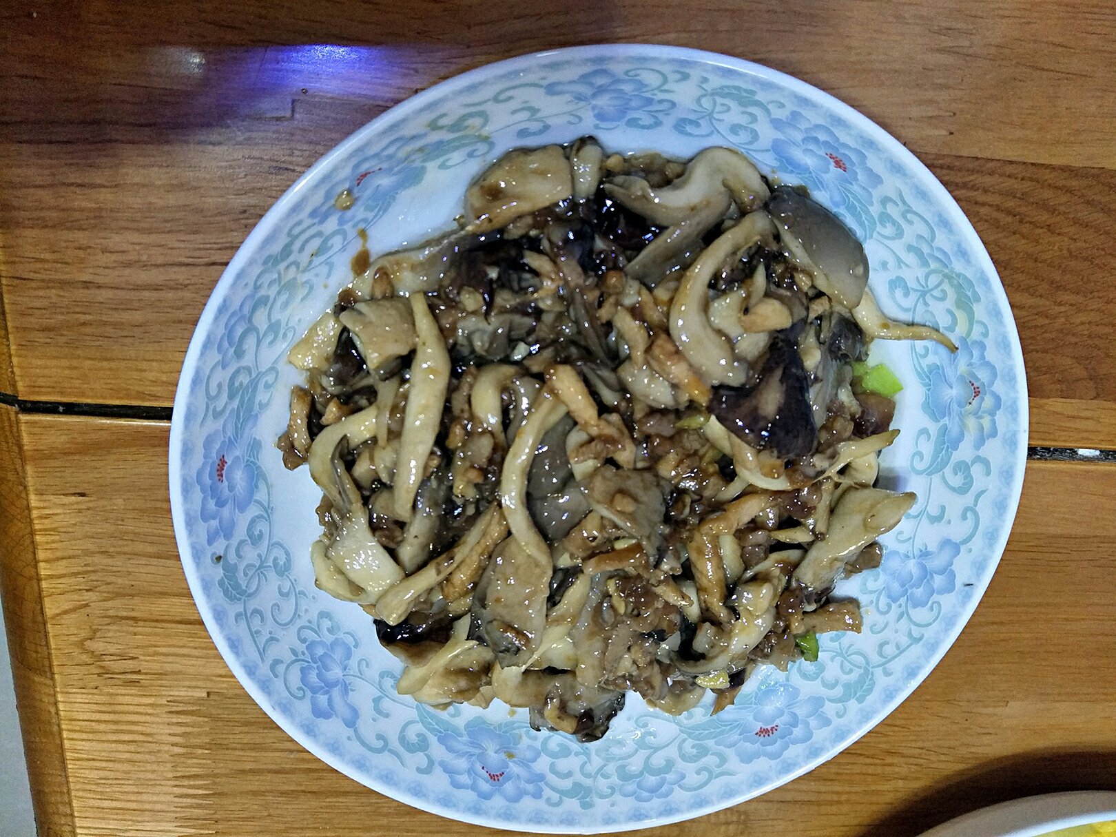 平菇炒肉