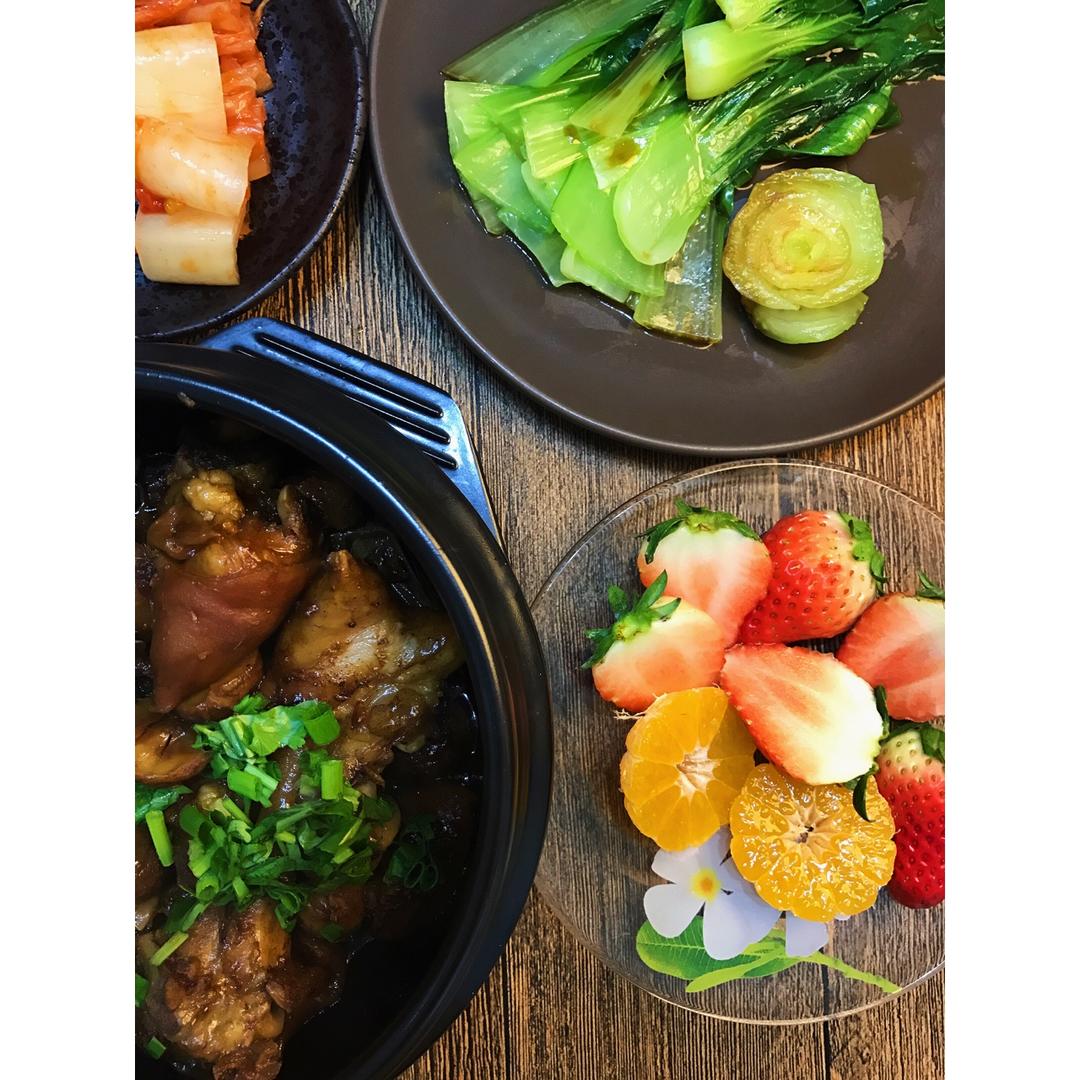 美味的家常菜：红烧猪蹄