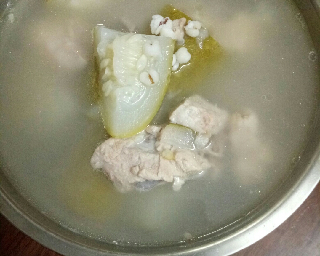 节瓜猪骨汤（夏天汤）
