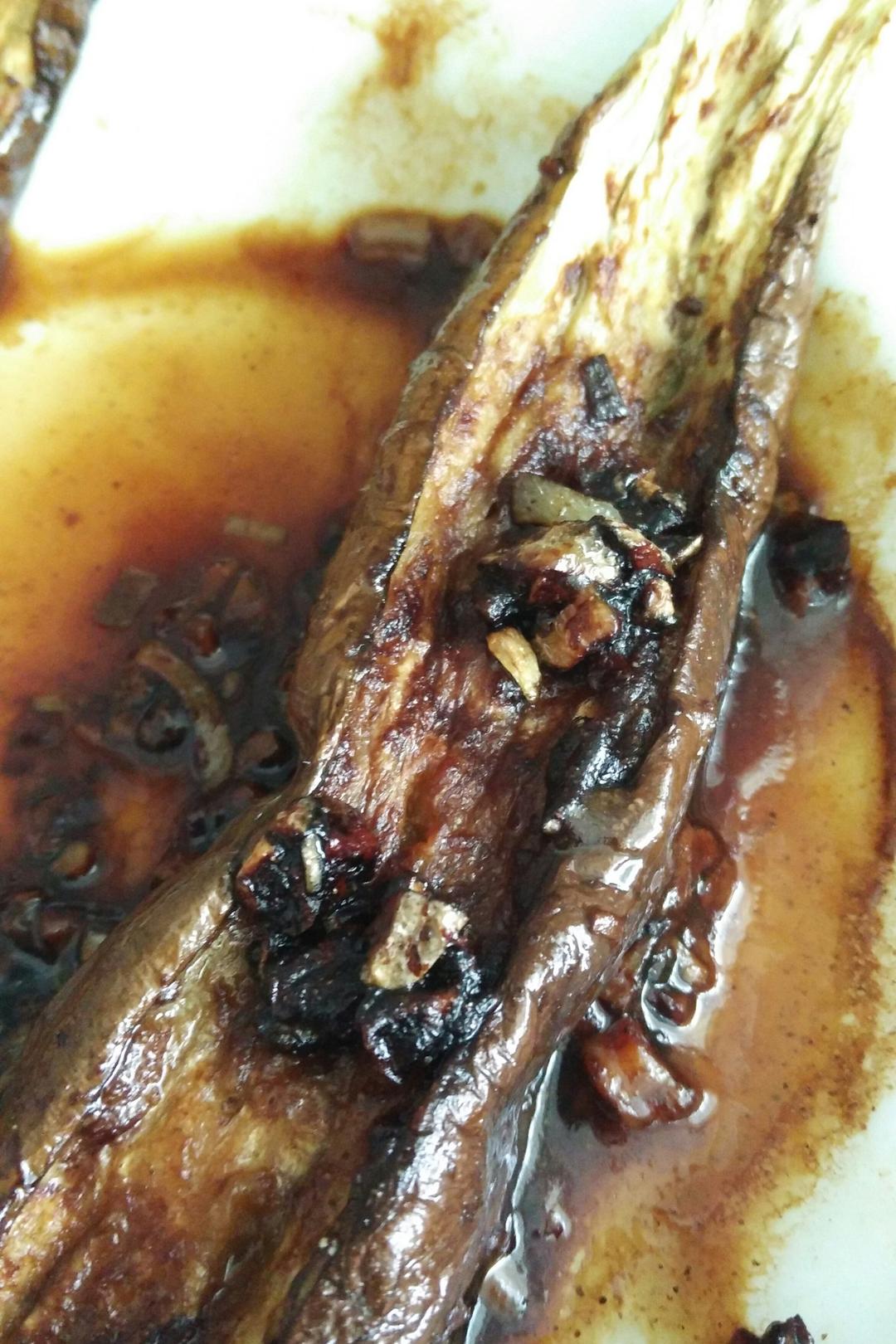 【微波炉烤茄子】