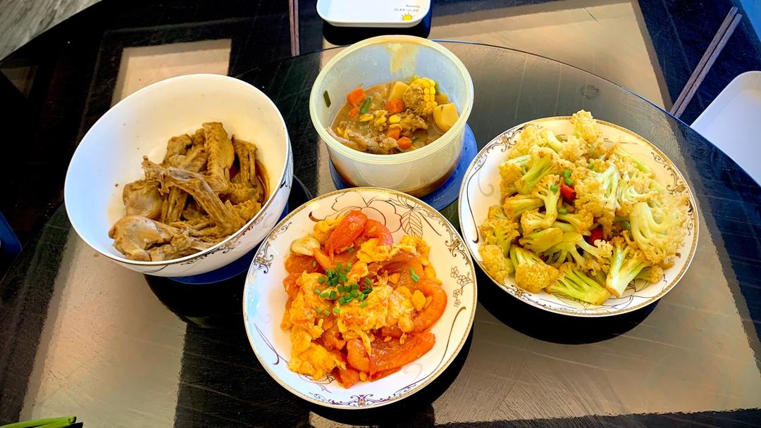 家常素炒菜花，清脆！