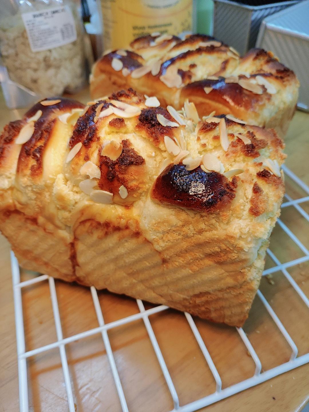 超滋润的椰蓉吐司｜100%酸奶中种(面包体绝绝子，推荐)