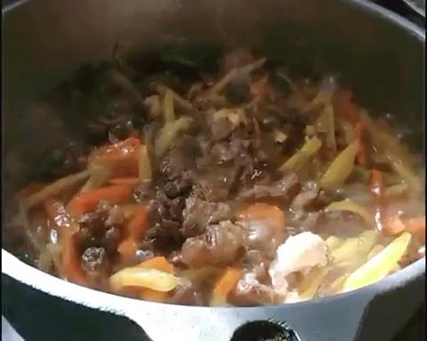 开帝锐抓饭的做法