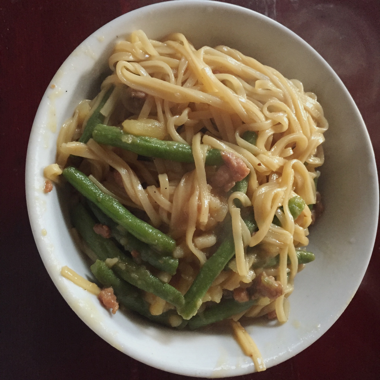 家常豆角焖面 Fried noodles with Bean