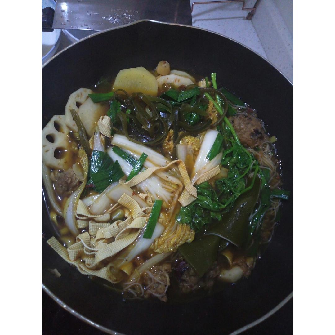 冒什锦(家常版麻辣烫)