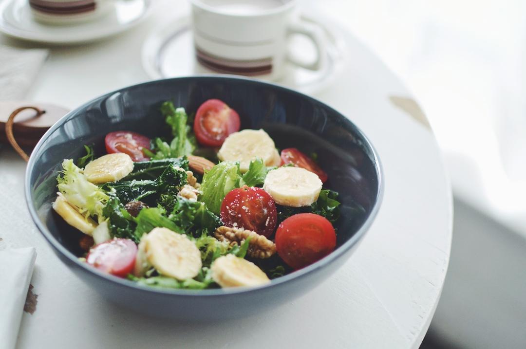 拾月21天做的【减脂食谱】羽衣甘蓝沙拉公式(kale salad)