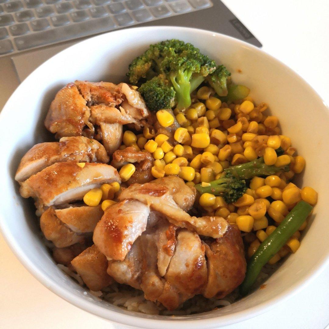 照烧鸡腿饭