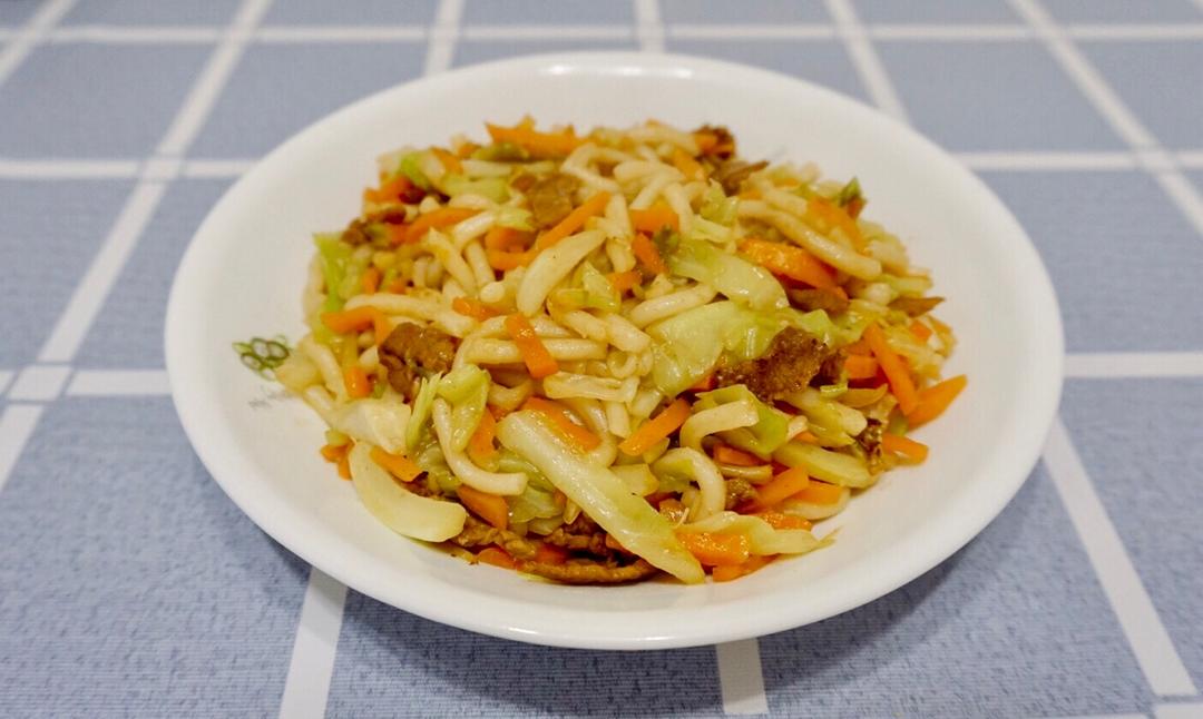 牛肉炒乌冬