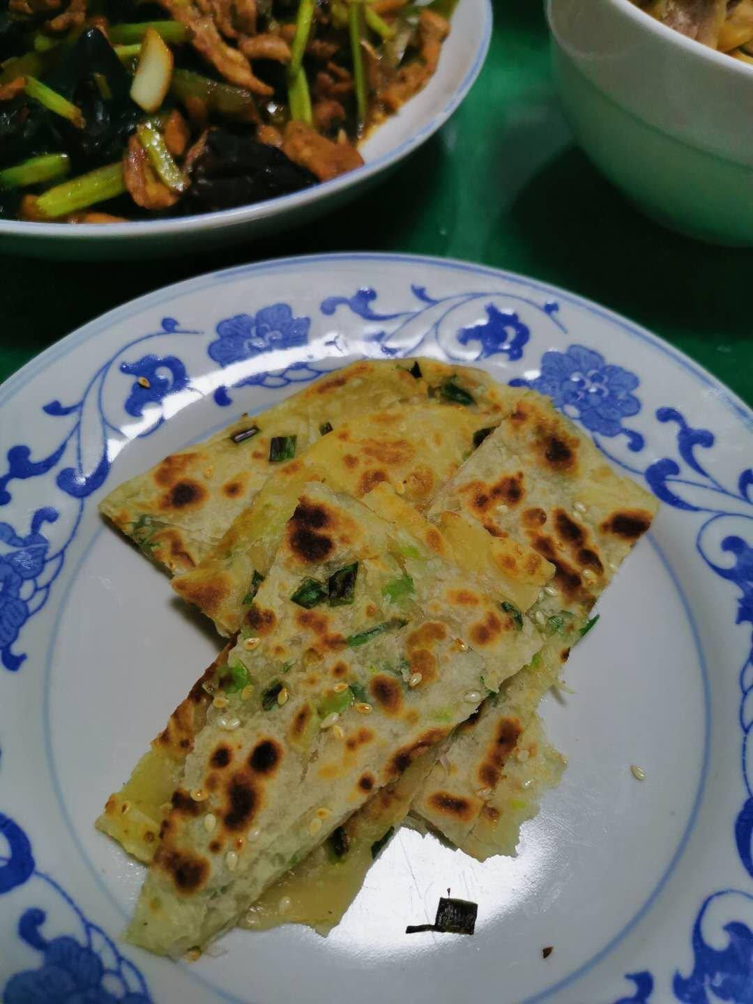 家庭版油酥葱油饼