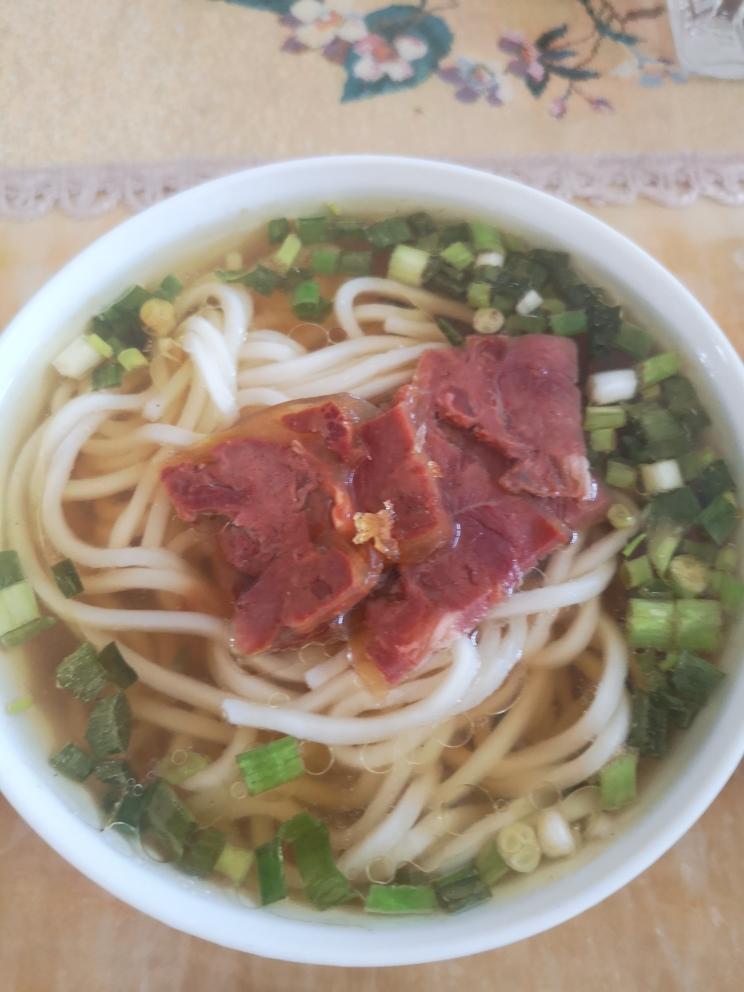 暖胃又方便的阳春面早餐