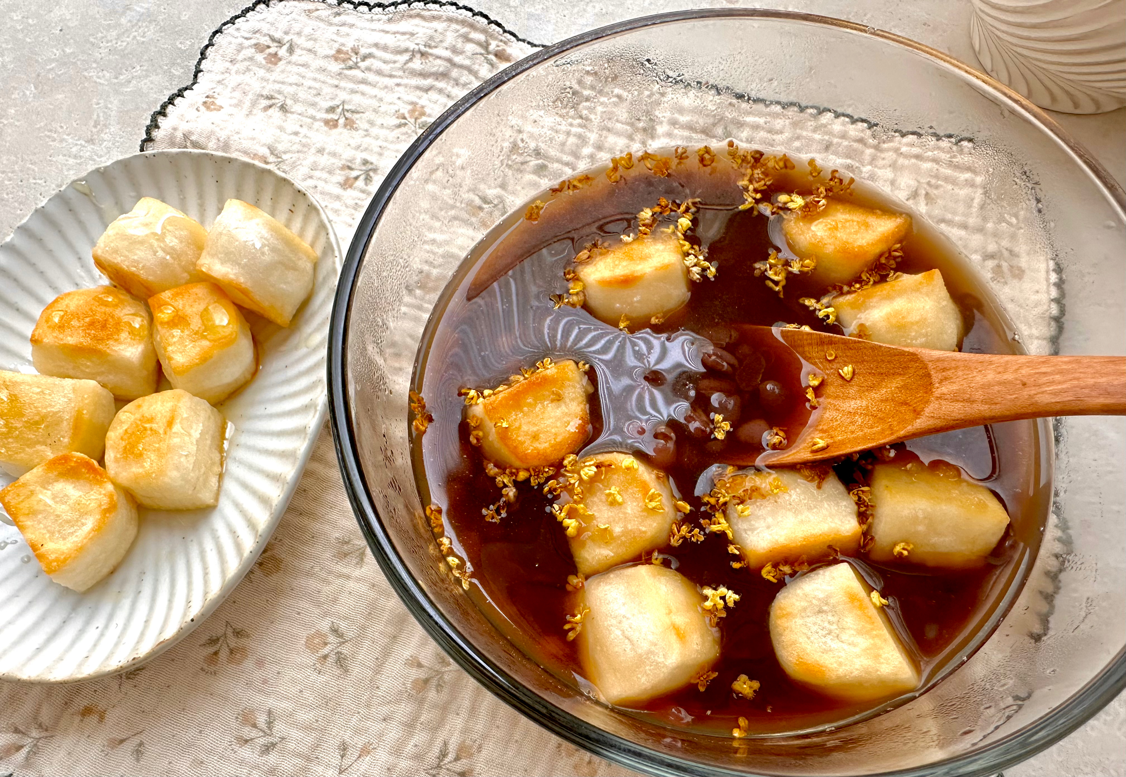 日式の烤年糕红豆汤