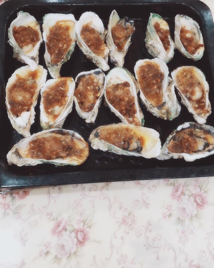 蒜蓉烤生蚝（烤箱版首发）