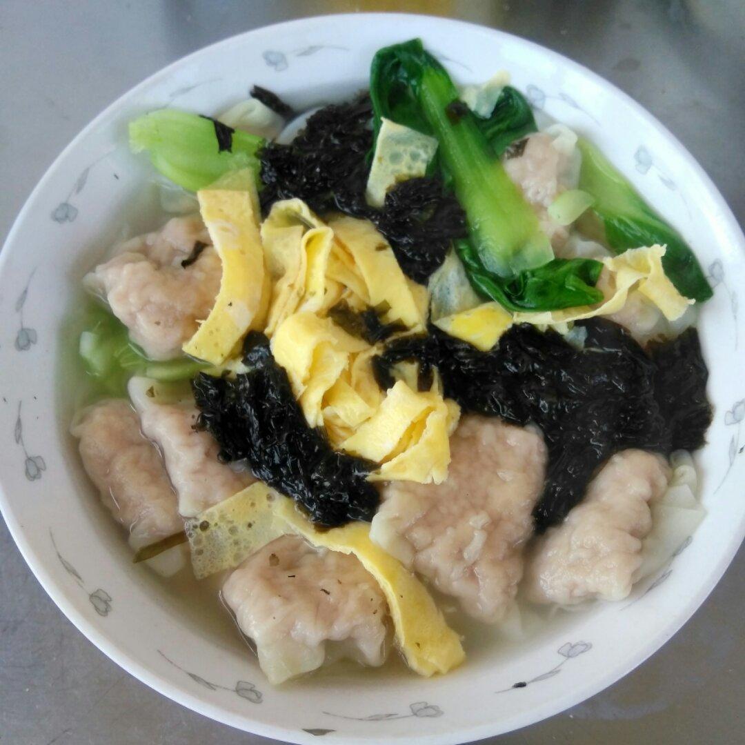 鲜肉馄饨