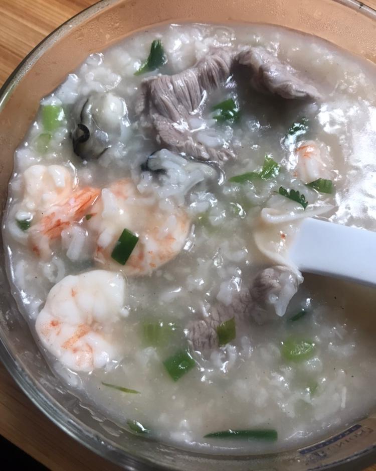 鲜虾砂锅粥