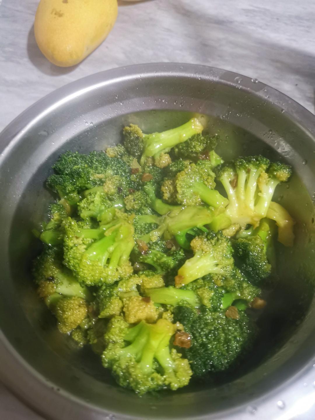 蚝油蒜蓉西兰花