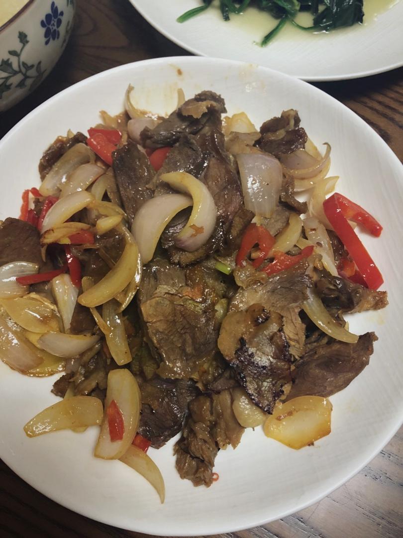 小炒牛肉（小白也可以做的超好吃！！）