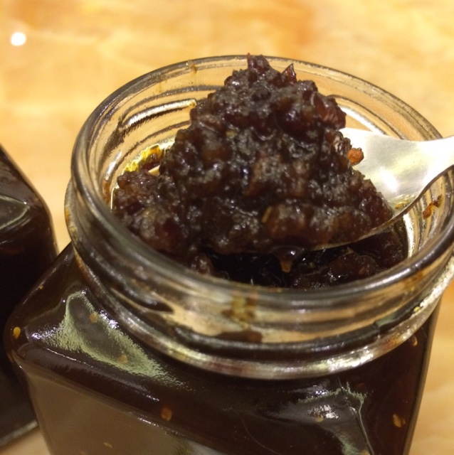 红枣生姜红糖膏