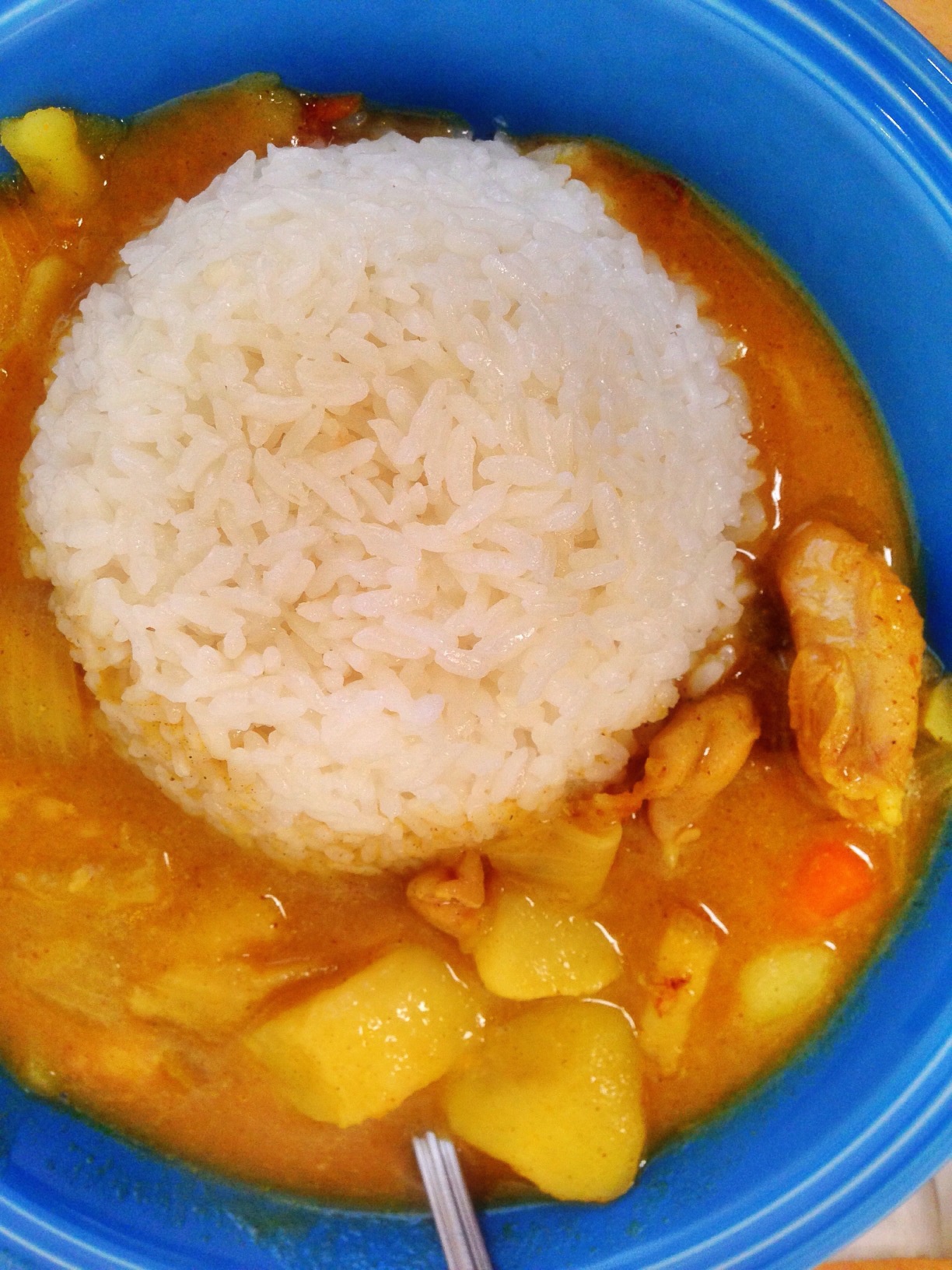 咖喱鸡肉饭