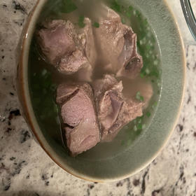厨师长教你：“羊肉汤”的家常做法，天气冷了喝一口全身都暖暖的