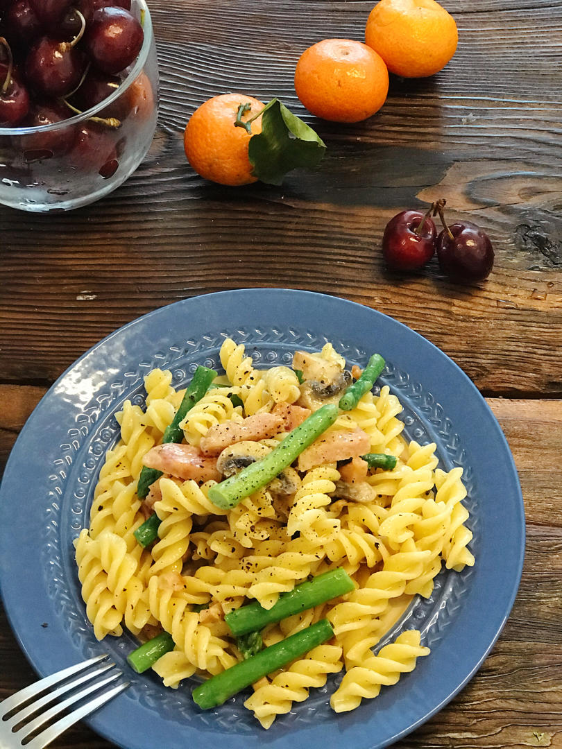 奶油芦笋蘑菇意面