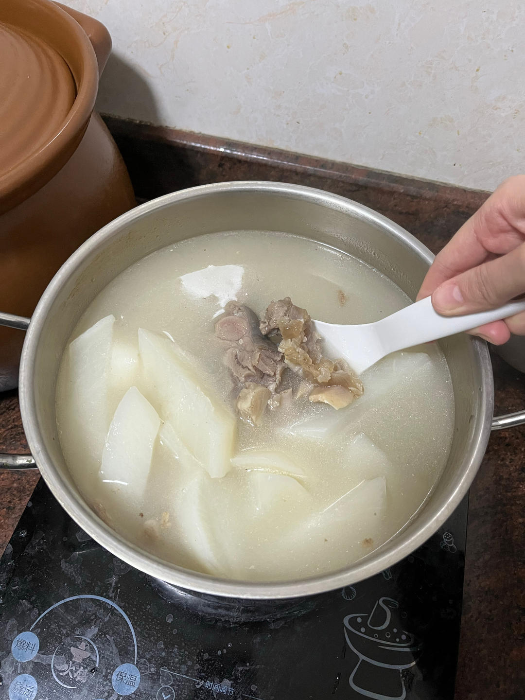 萝卜羊肉汤