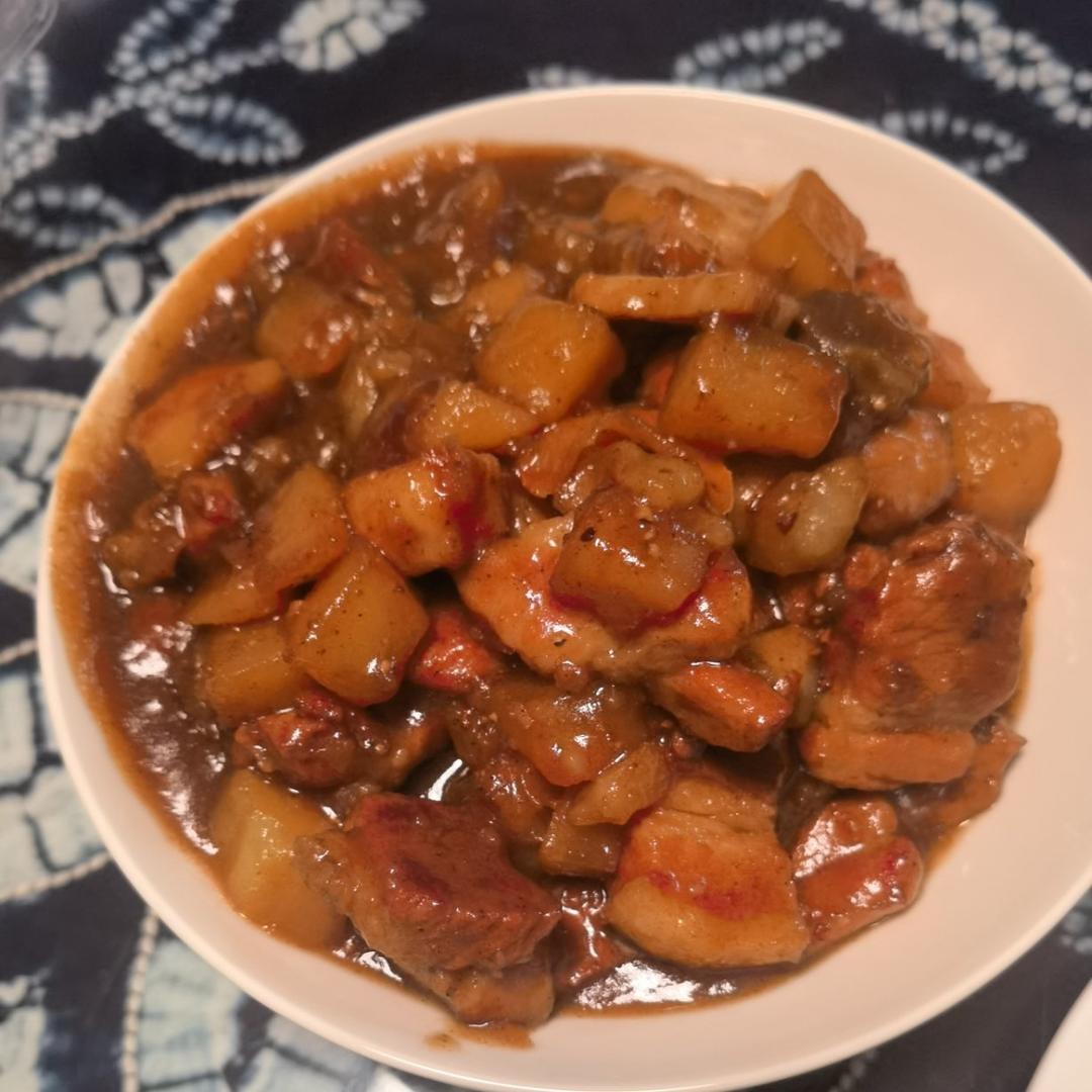 不焯水不放油的家常红烧肉