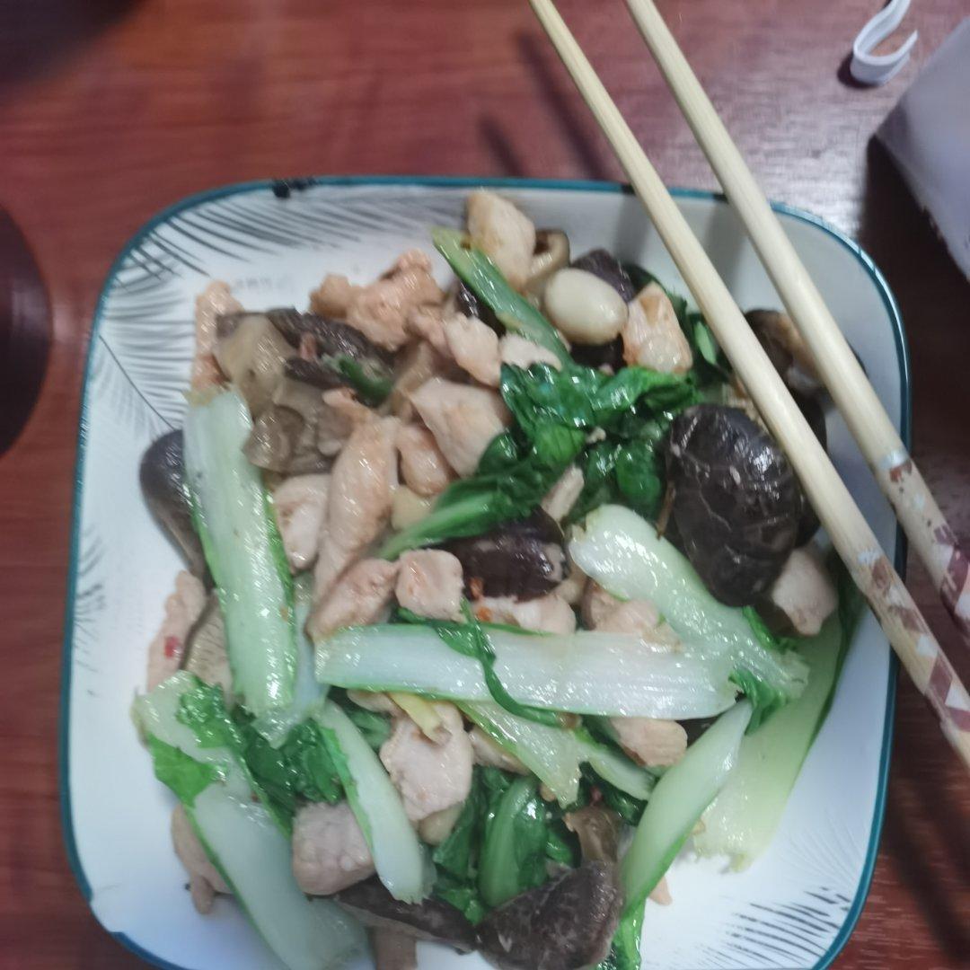 香菇炒白菜