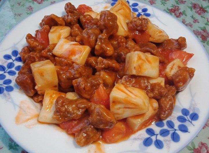 菠萝咕噜肉