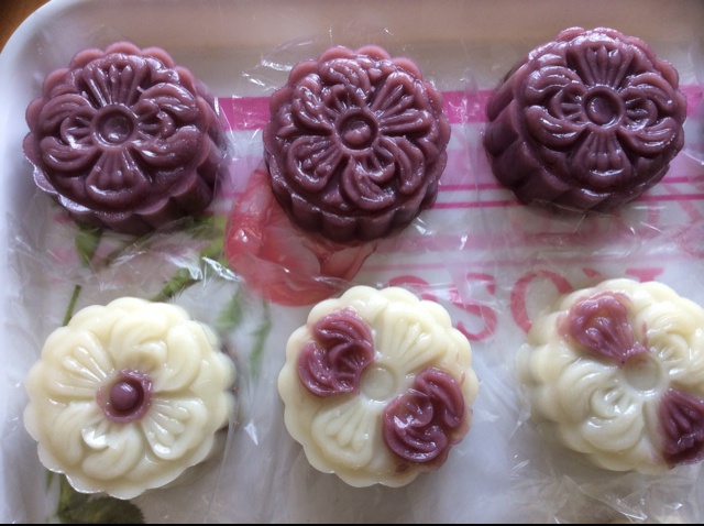 广式豆沙月饼