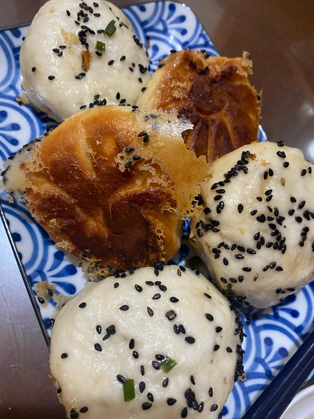 生煎馒头（生煎包），半发酵+皮冻，金黄酥脆汤汁诱惑