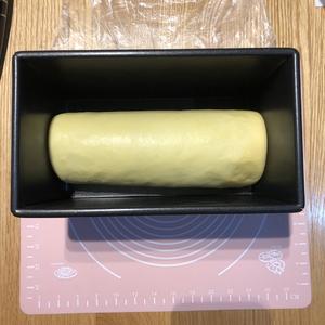 北海道红豆沙漩涡吐司🌀超完美漩涡整形法 无黄油豆沙面包的做法 步骤9