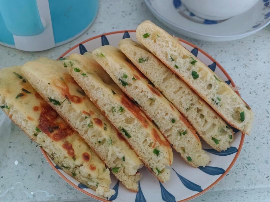 手不沾面做发面大饼