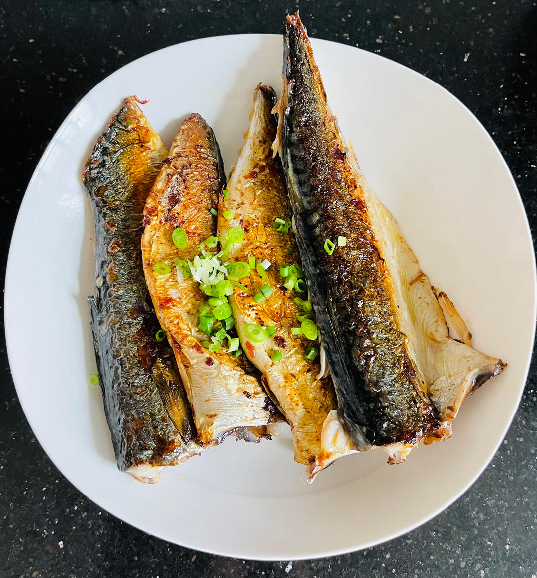 简单的香煎青占鱼