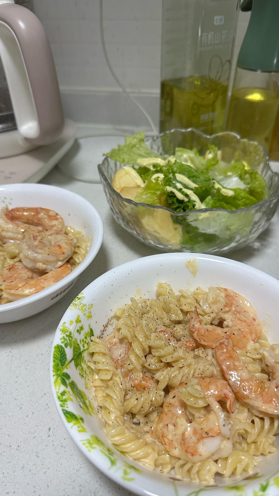 奶油蒜香黄油虾🦐意面| 奶香浓郁，一口沦陷