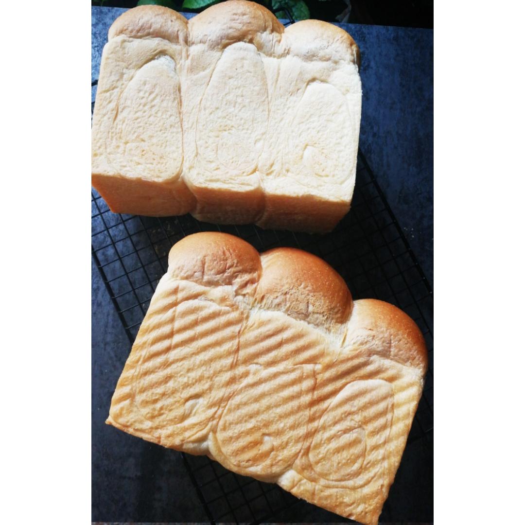 养乐多奶油吐司