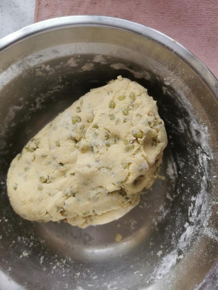 纯玉米面窝窝头(烫面.不发酵)