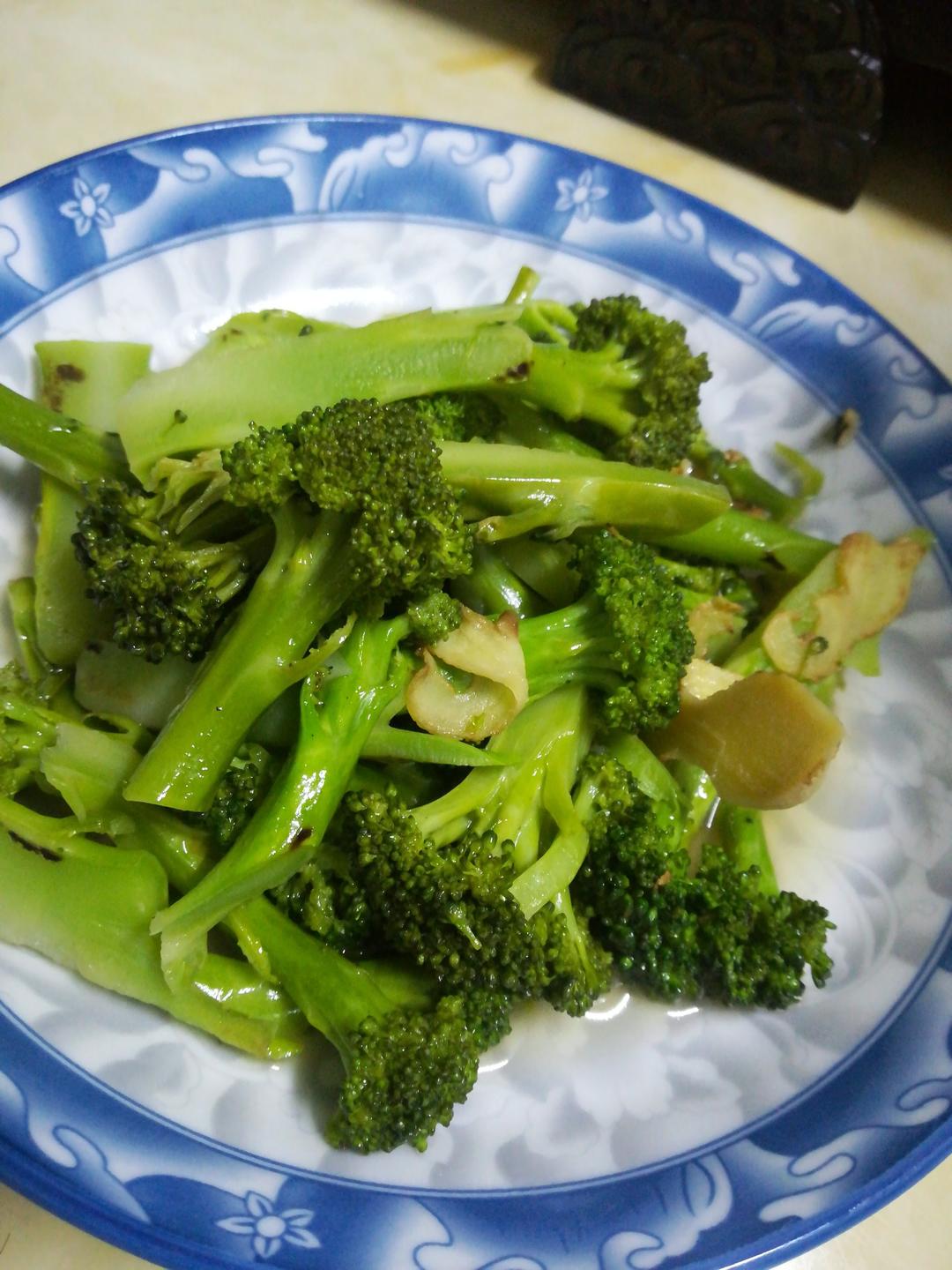 蒜蓉西兰花