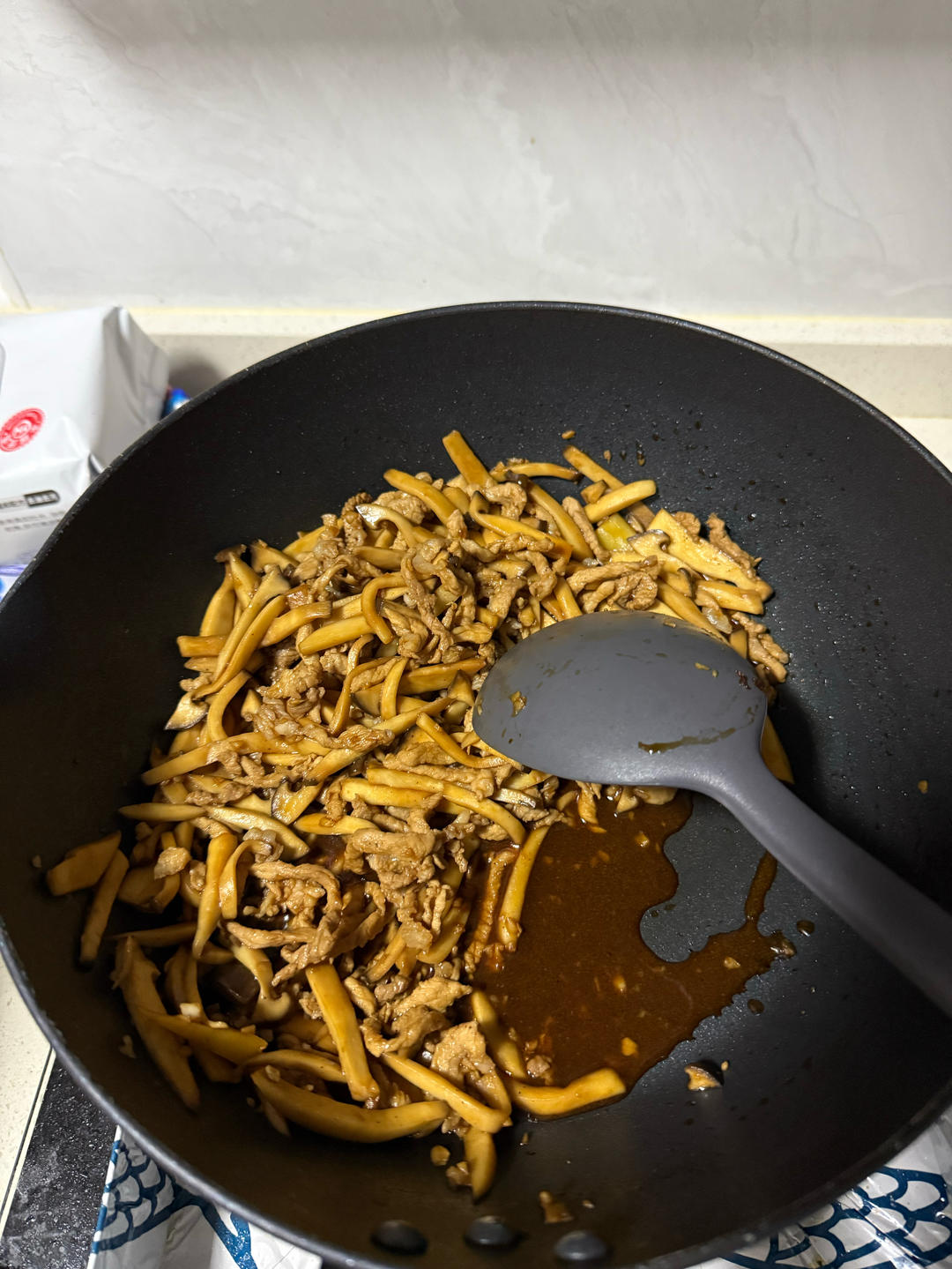 杏鲍菇炒肉丝