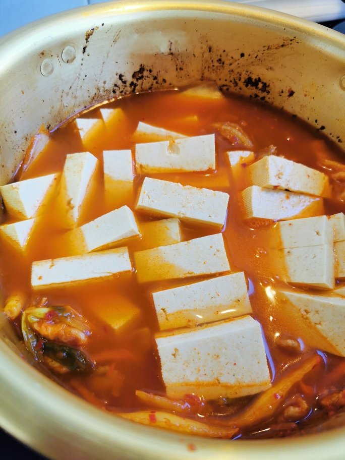 哲戈손맛™自制辣白菜泡菜汤的做法 步骤11