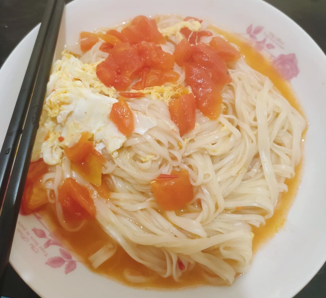 恨不得抱着锅舔的番茄鸡蛋面