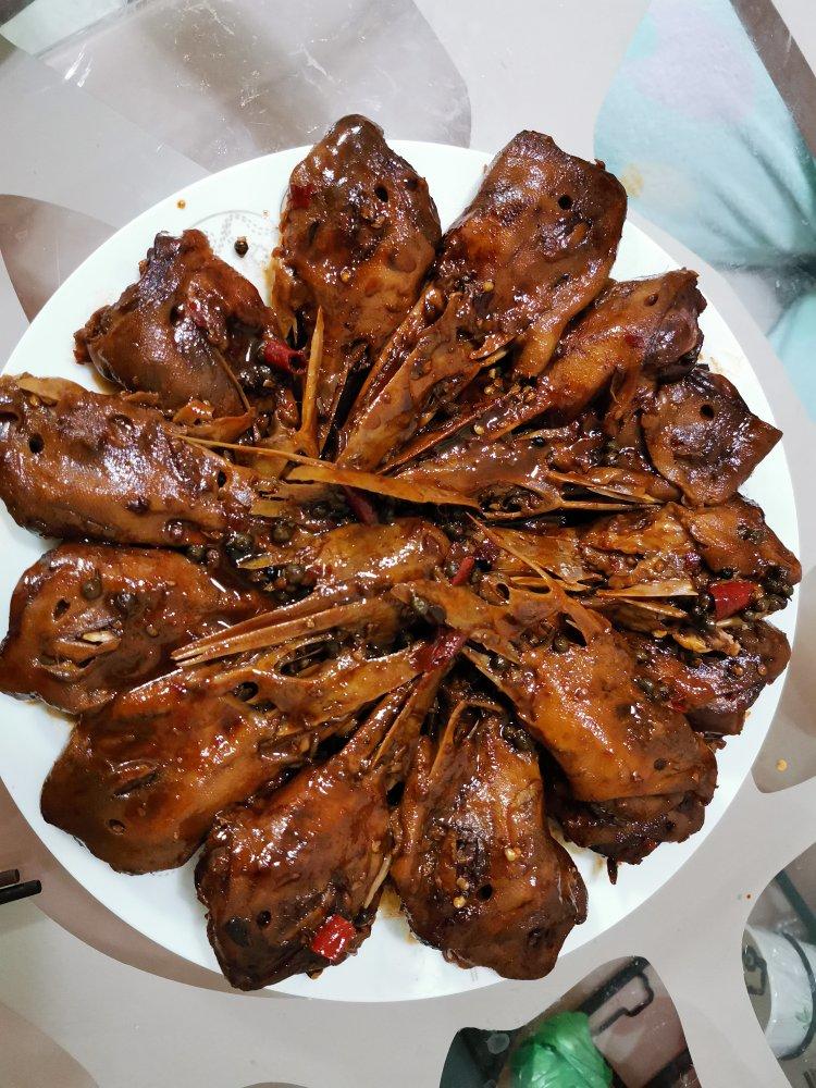 秘制鸭头、鸭舌（超过周黑鸭、绝味鸭脖）