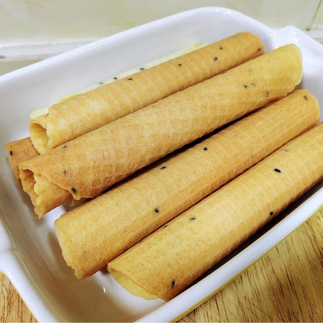 芦芦小佳做的堂妈小厨——完美的脆皮蛋卷