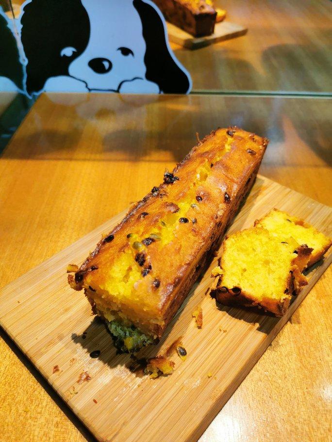 轻盈百香果磅蛋糕