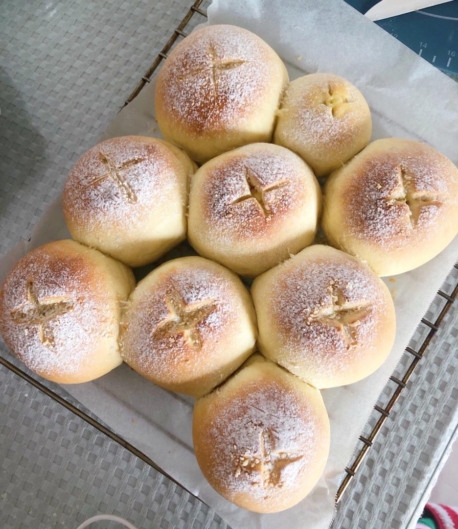 超级好吃的芝士香肠小餐包