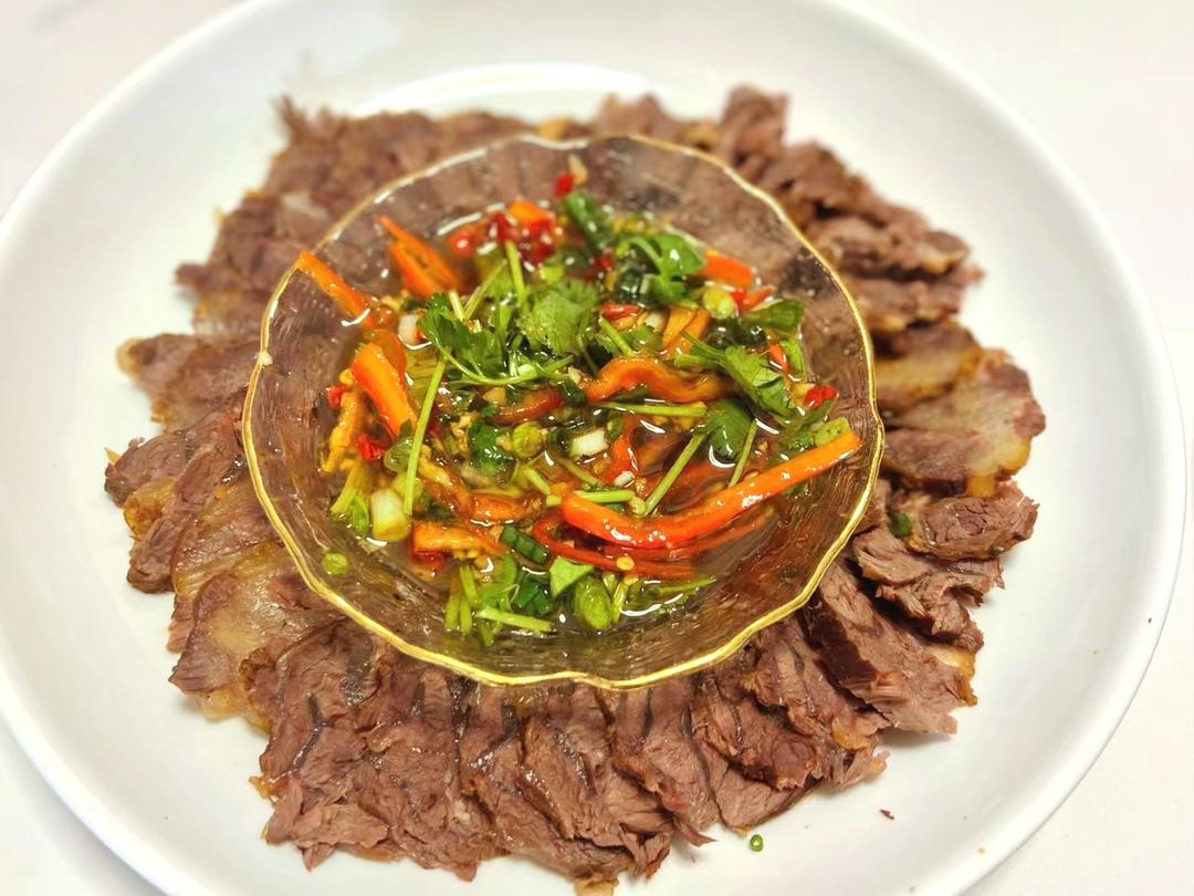 凉拌菜｜香菜拌卤牛肉